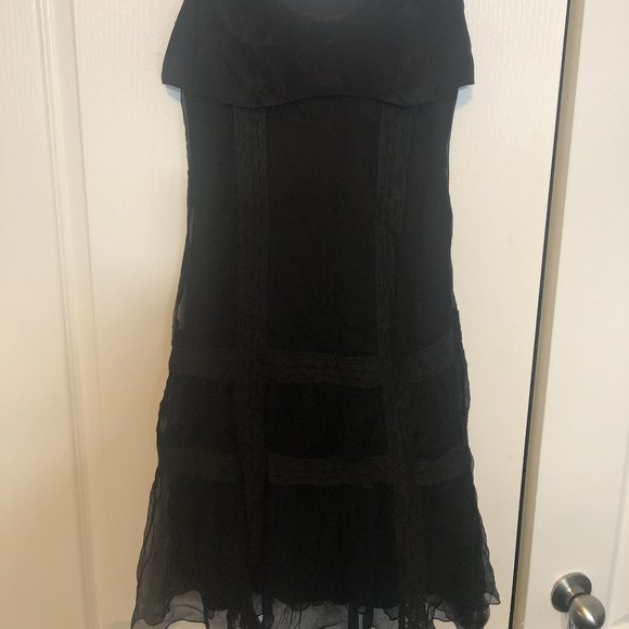 Wispy Black Dress - Picture 3 of 3